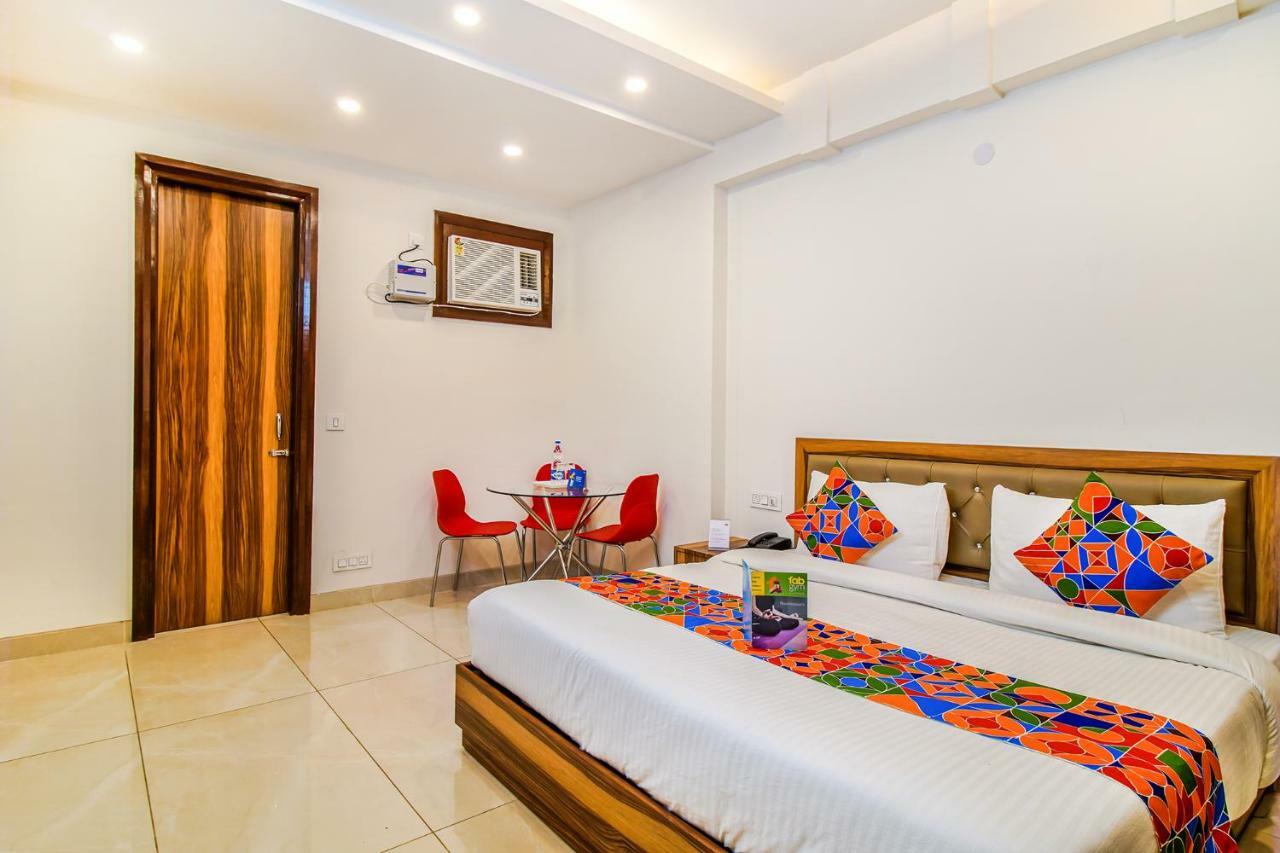 Fabhotel Kiara Gurgaon Exterior photo