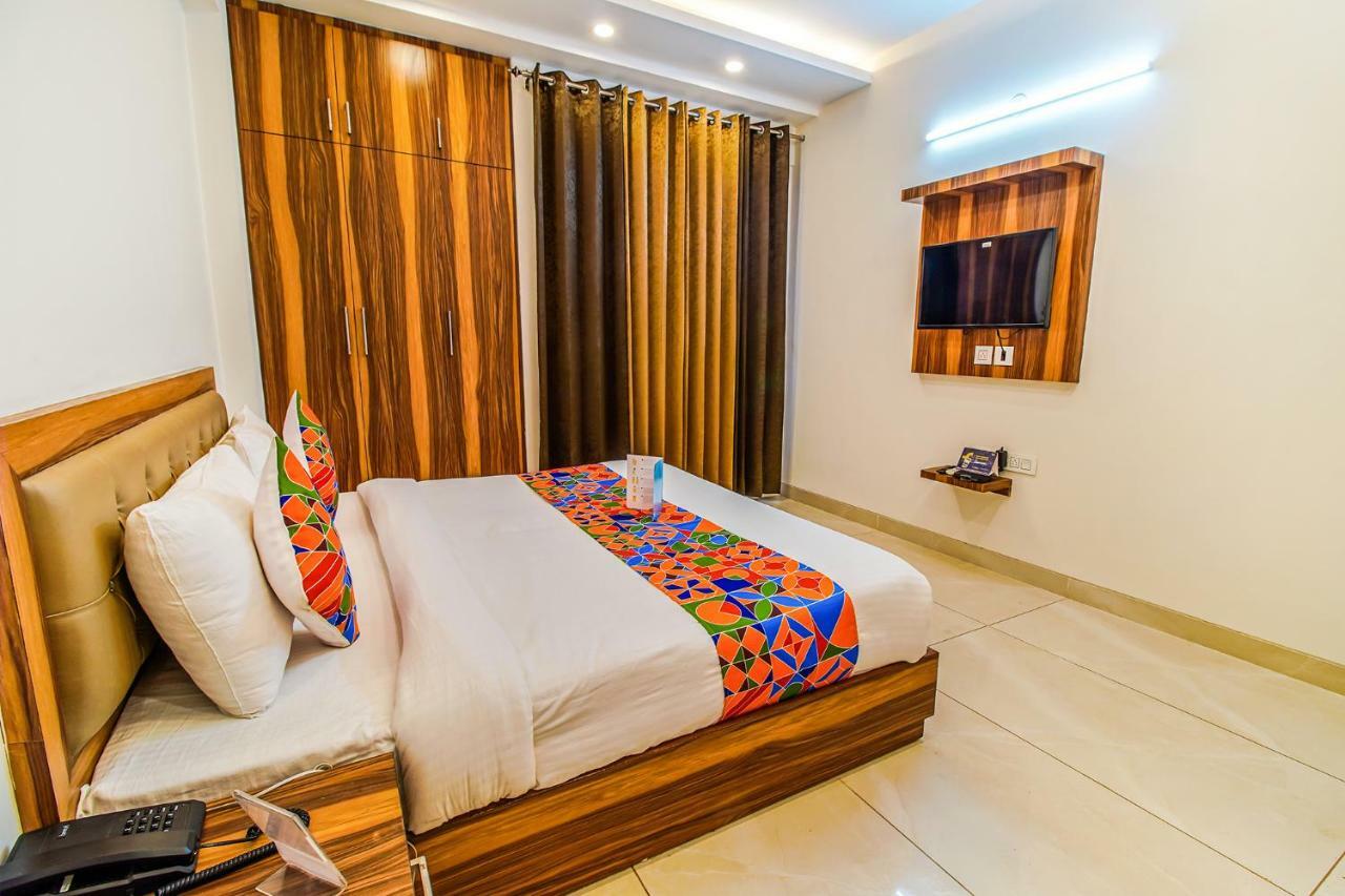 Fabhotel Kiara Gurgaon Exterior photo